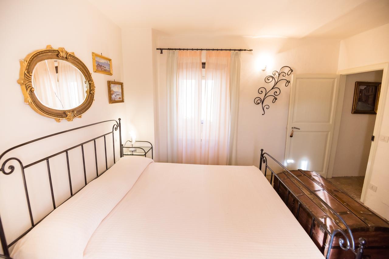 Nena Al Borgo Castello Bed & Breakfast Pico Eksteriør bilde