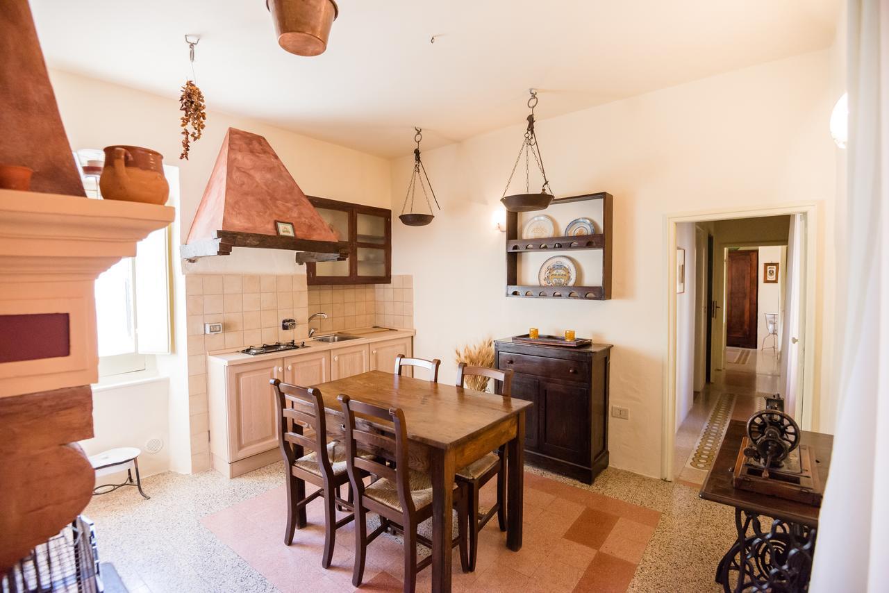 Nena Al Borgo Castello Bed & Breakfast Pico Eksteriør bilde
