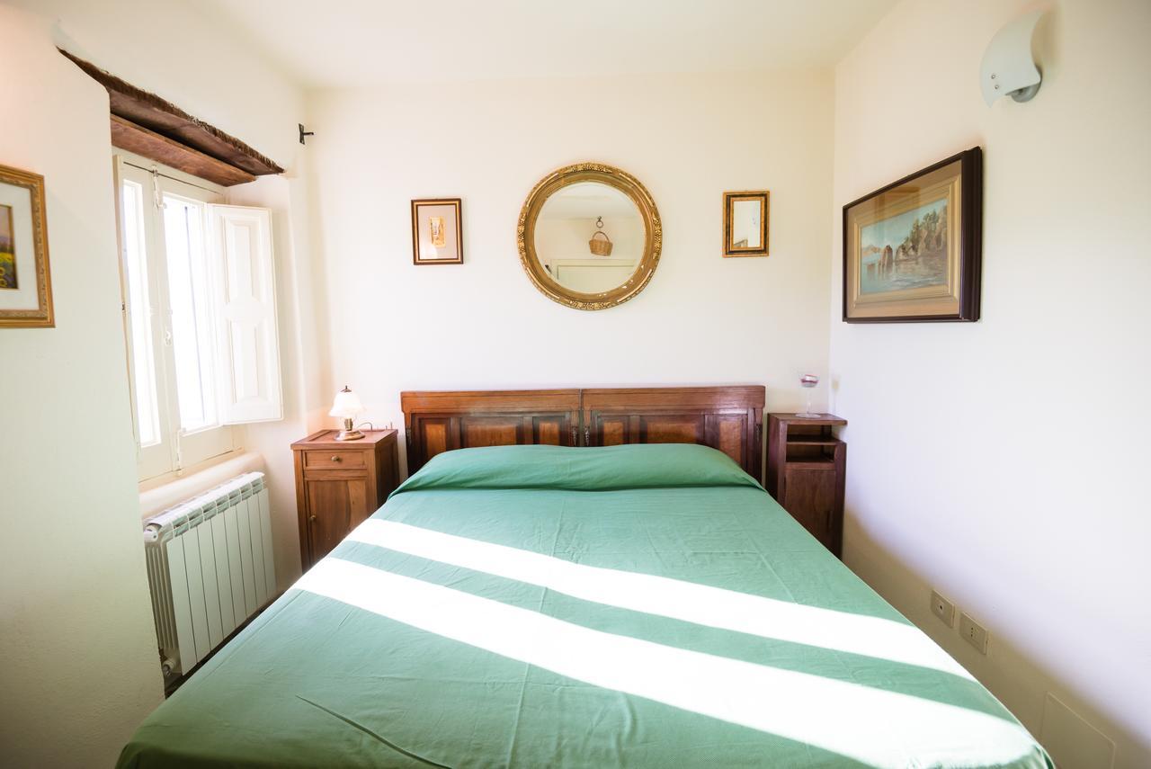 Nena Al Borgo Castello Bed & Breakfast Pico Eksteriør bilde