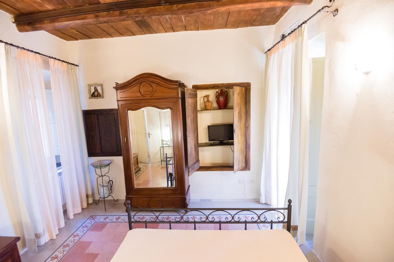Nena Al Borgo Castello Bed & Breakfast Pico Eksteriør bilde