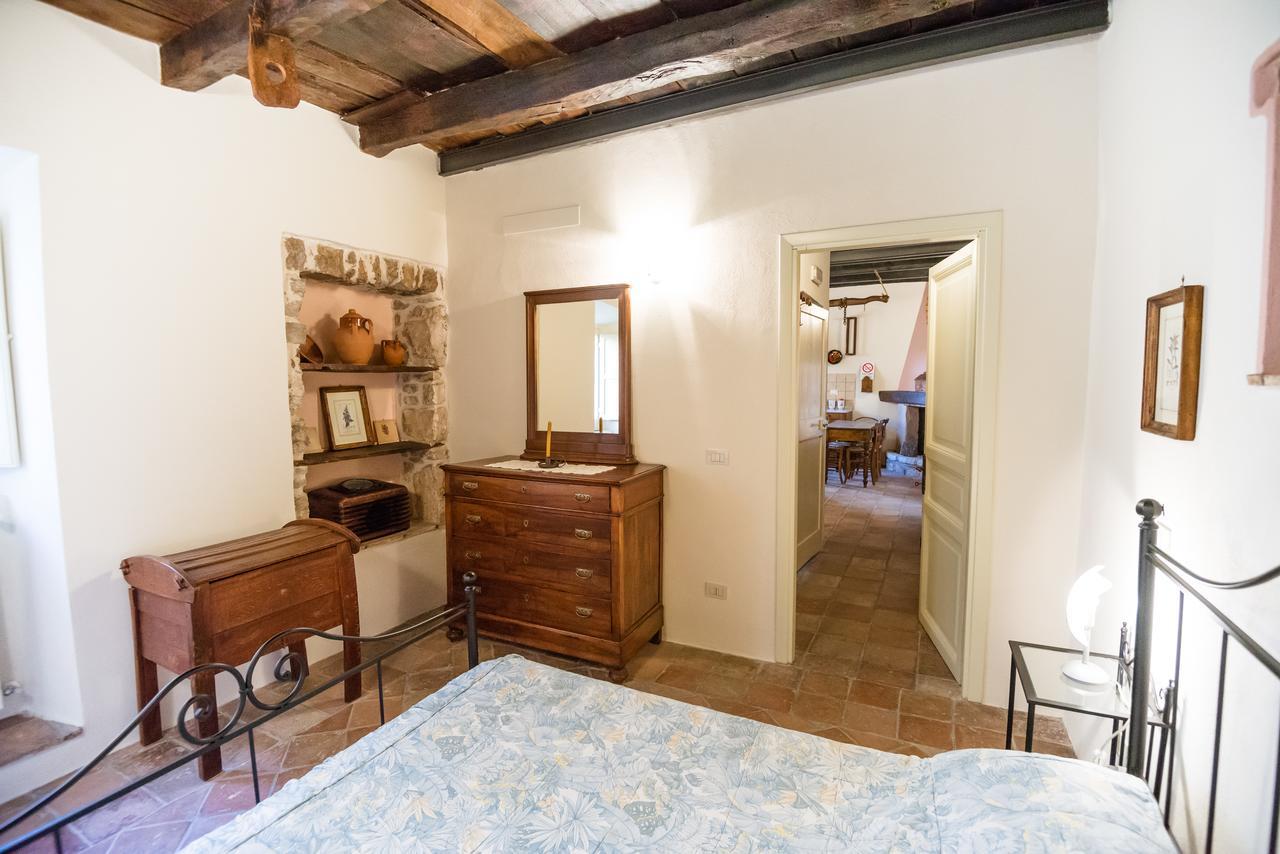 Nena Al Borgo Castello Bed & Breakfast Pico Eksteriør bilde